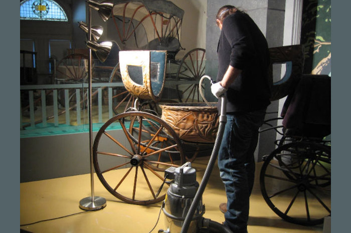 Mold also had to be removed from Commodore Nutt�s carriage.